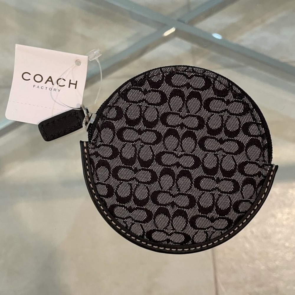 Coach round coin purse
